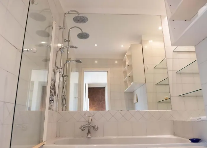 Aria's Historic Trastevere Appartamento